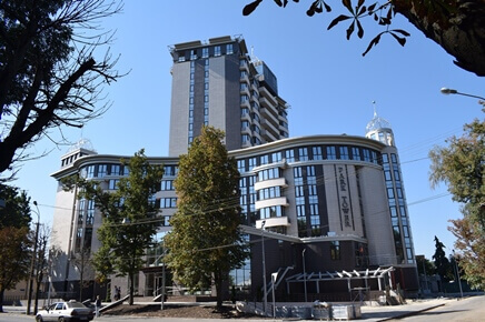 ЖИТЛОВО - ОФІСНИЙ КОМПЛЕКС БАНКУ ХРЕЩАТИК М.ВІННИЦЯ