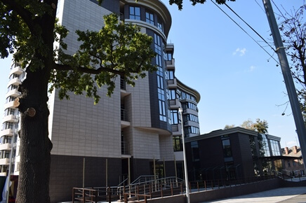 ЖИТЛОВО - ОФІСНИЙ КОМПЛЕКС БАНКУ ХРЕЩАТИК М.ВІННИЦЯ